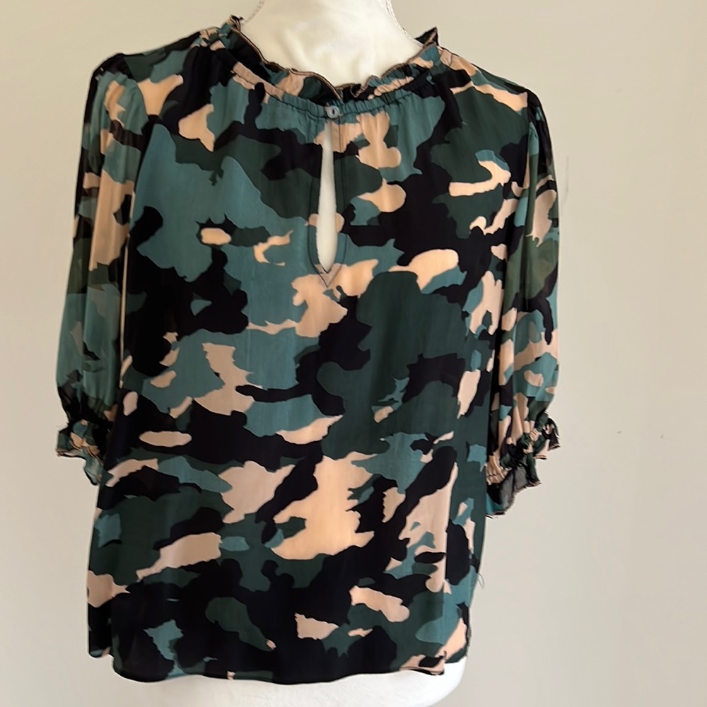 Velvet Camo Blouse Size Small